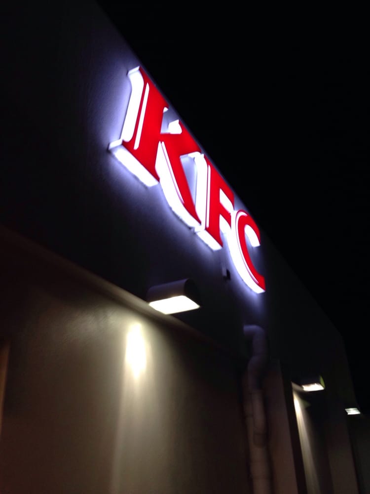 KFC Updated May 2024 834 Sandgate Rd, Clayfield Queensland