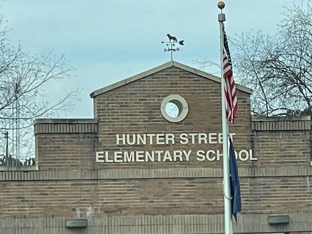 Hunter Street Elementary - childcare center in York, SC