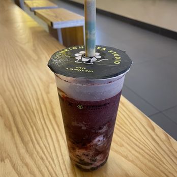 Sunright Tea Studio - Blueberry frostie - Bubble Tea Near Me - Long Beach, California Sunright Tea Studio - Blueberry frostie - Bubble Tea Near Me - Long Beach, California