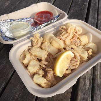 Sam's Chowder Mobile - Local calamari, lightly fried with the tartar & cocktail sauce. Yum ! - Seafood Near Me - San Francisco, California