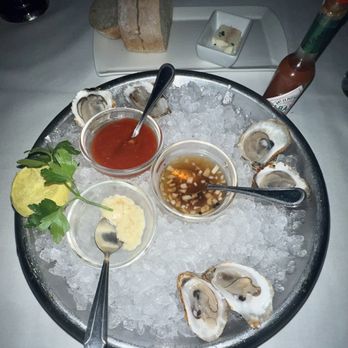 Eddie V's Prime Seafood - Oysters - Steakhouses Near Me - Houston, Texas Eddie V's Prime Seafood - Oysters - Steakhouses Near Me - Houston, Texas