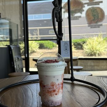 Costee Coffee - Strawberry Jasmine Smoothie - Coffee & Tea Near Me - Rowland Heights, California