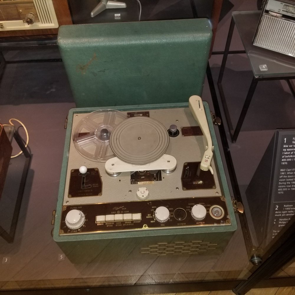 Nationalmuseet - EARLY VERSION OF THE RECORD PLAYER - Museums Near Me - Copenhagen, 84 Nationalmuseet - EARLY VERSION OF THE RECORD PLAYER - Museums Near Me - Copenhagen, 84