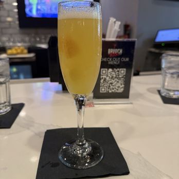 T's Brunch Bar - Mimosa Monday Special - Breakfast & Brunch Near Me - Atlanta, Georgia T's Brunch Bar - Mimosa Monday Special - Breakfast & Brunch Near Me - Atlanta, Georgia
