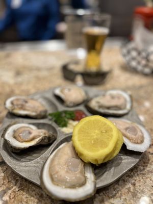 Big Sur Oyster Bar by null