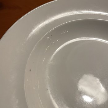 Cattlemens Steakhouse - The plates look dirty too...we put them away. didn't use it. - Steakhouses Near Me - Redding, California