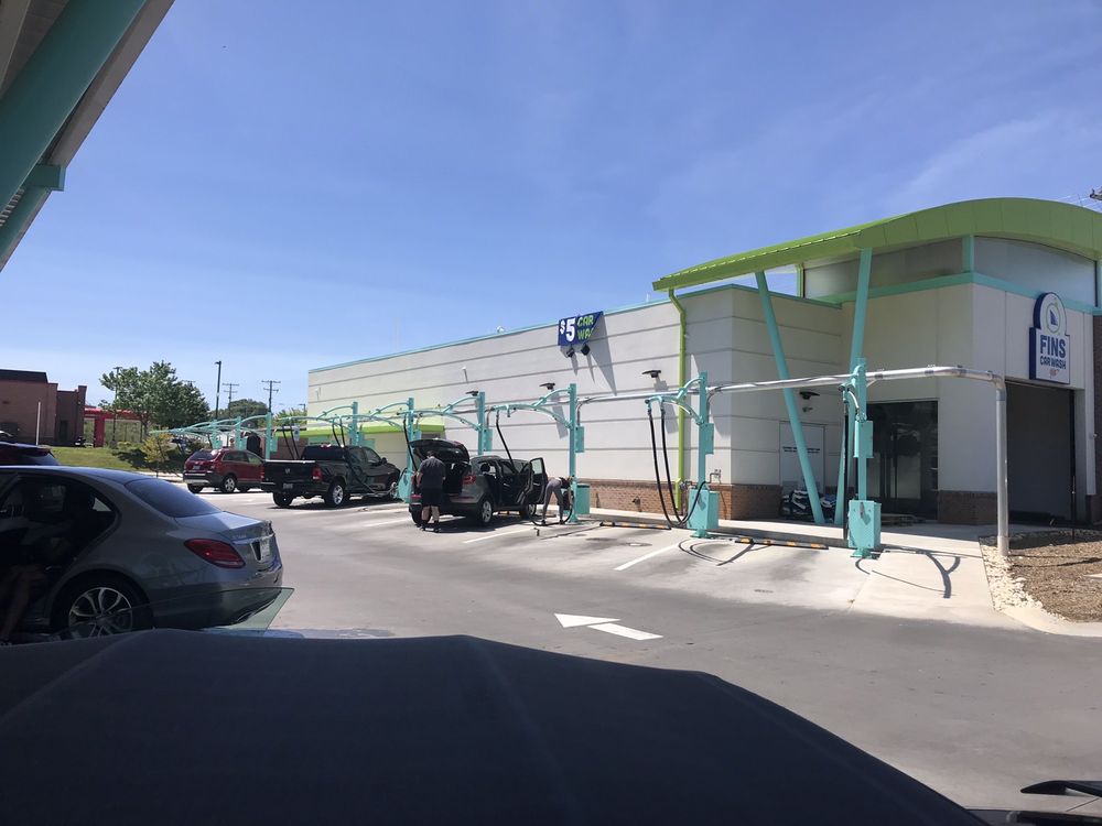 FINS CAR WASH Updated August 2024 1638 New Garden Rd, Greensboro, North Carolina Car Wash