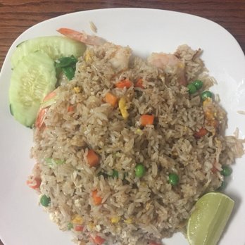 Tham Rab Thai - Shrimp Fried Rice no tomatoes (I like my rice dry)....waoh - Thai Near Me - Killeen, Texas