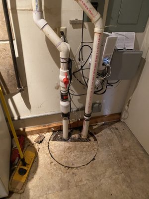 Donat's Plumbing Logo