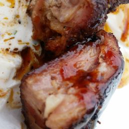 Nice find rib tips and a great slaw.