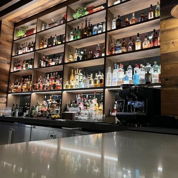 Show Pony - Bar back drop - Breakfast & Brunch Near Me - Kansas City, Missouri