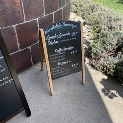 Bonnieheath Estate Lavender & Winery - Non-alcoholic drinks