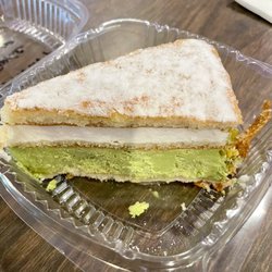 Caffespresso - Pistachio Cake