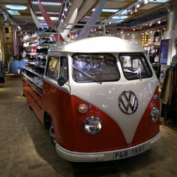 Pull&Bear - Fashion Near Me - Hamburg, HH