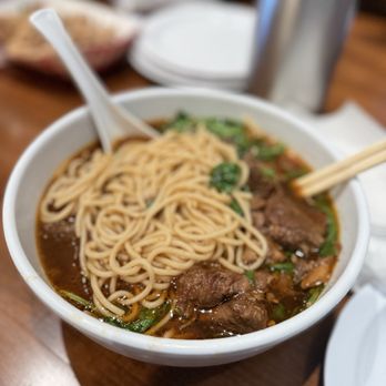 101 Taiwanese Cuisine - Braised Beef Noodle Soup - Chinese Near Me - Reno, Nevada 101 Taiwanese Cuisine - Braised Beef Noodle Soup - Chinese Near Me - Reno, Nevada