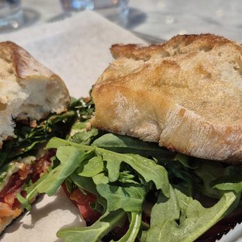 Il Fritto - Sopresattawith arugula and hot honey - Italian Near Me - Las Vegas, Nevada Il Fritto - Sopresattawith arugula and hot honey - Italian Near Me - Las Vegas, Nevada
