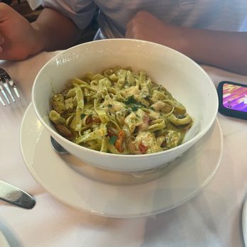 F & B Atlanta - chicken pasta - French Near Me - Atlanta, Georgia F & B Atlanta - chicken pasta - French Near Me - Atlanta, Georgia