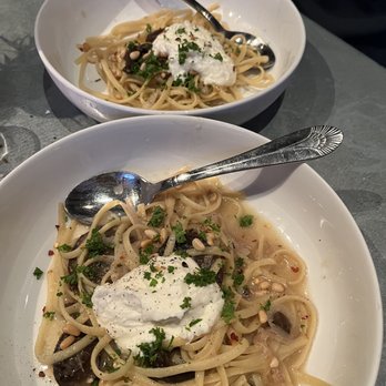 Luxe Kitchen & Lounge - Wild mushroom pasta - Breakfast & Brunch Near Me - Cleveland, Ohio Luxe Kitchen & Lounge - Wild mushroom pasta - Breakfast & Brunch Near Me - Cleveland, Ohio