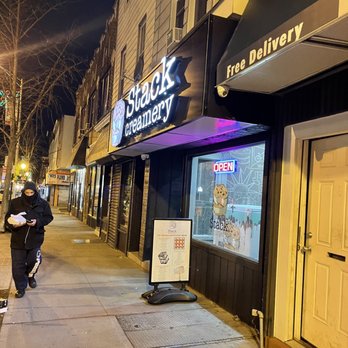 Stack Creamery - Not much parking outside. Street parking or put your flashes on and run in - Desserts Near Me - Jersey City, New Jersey