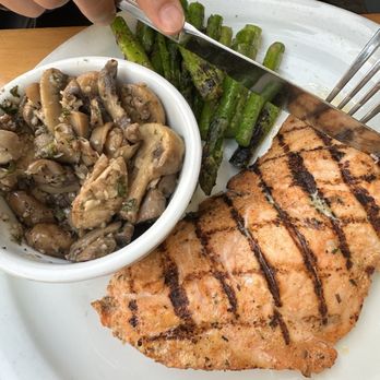 Fresh Corn Grill - Grilled Salmon with mushroom and asparagus sides - Pizza Near Me - West Hollywood, California Fresh Corn Grill - Grilled Salmon with mushroom and asparagus sides - Pizza Near Me - West Hollywood, California