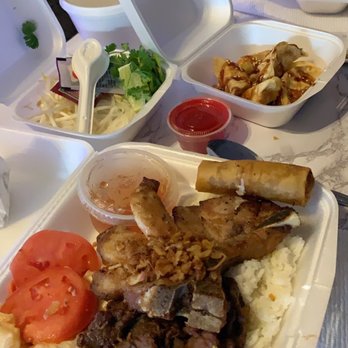 Hu-Dat Noodle House - Com. The beef and the pork chop - Vietnamese Near Me - Corpus Christi, Texas Hu-Dat Noodle House - Com. The beef and the pork chop - Vietnamese Near Me - Corpus Christi, Texas