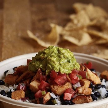 QDOBA Mexican Eats - Salad bowl with black beans and guacamole - Mexican Near Me - Seattle, Washington QDOBA Mexican Eats - Salad bowl with black beans and guacamole - Mexican Near Me - Seattle, Washington