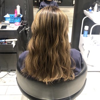 Kami Salon - before layers - Hair Salons Near Me - Evanston, Illinois Kami Salon - before layers - Hair Salons Near Me - Evanston, Illinois