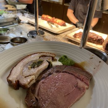 100 Sails Restaurant & Bar - Prime Rib - Buffets Near Me - Honolulu, Hawaii