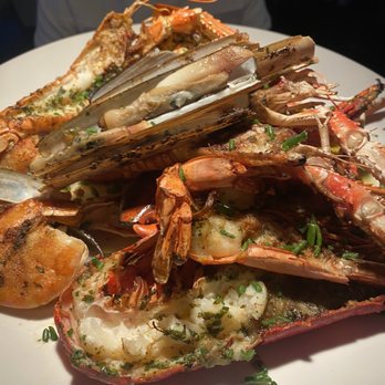 Lobster Pot - Platter - Seafood Near Me - Bruges, VWV