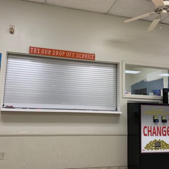Suds Laundromat - Drop off service/ change machines - Laundromat Near Me - Surprise, Arizona
