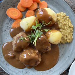 Ringheim Kafe - Meatballs Entree