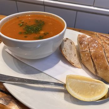 Daniel Wischer - Fisch suppe - Seafood Near Me - Hamburg, HH
