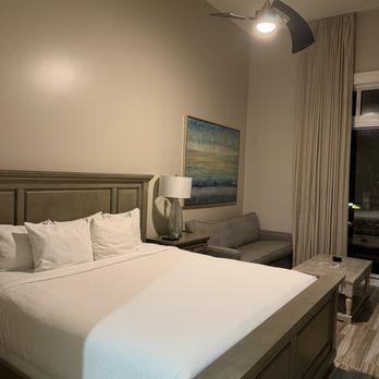 The Grand Sandestin - Bed - Resorts Near Me - Miramar Beach, Florida The Grand Sandestin - Bed - Resorts Near Me - Miramar Beach, Florida