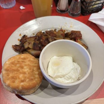 The Egg Bistro - 2E 's Two Step home fries, poached eggs and a biscuit - Breakfast & Brunch Near Me - Chesapeake, Virginia The Egg Bistro - 2E 's Two Step home fries, poached eggs and a biscuit - Breakfast & Brunch Near Me - Chesapeake, Virginia