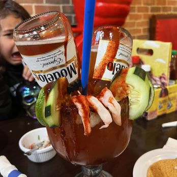 Mariscos el Puerto 3 - Michelada doble - Seafood Near Me - Crest Hill, Illinois