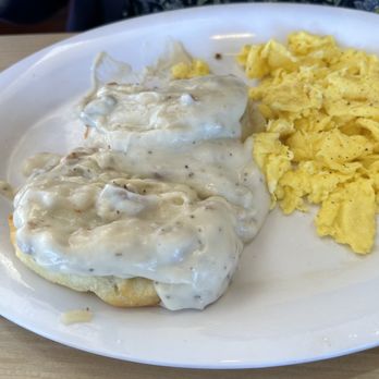 Huddle House - Biscuit with Sausage and gravy, scrambled eggs - American Near Me - Cleveland, Georgia
