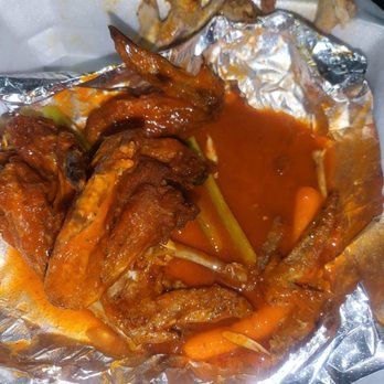 Official Wings - Chicken Wings Near Me - Clarksville, Tennessee