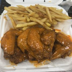 Boeshreen - 9. Wings Combo Platter