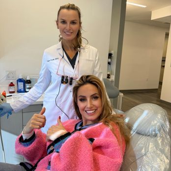 Trident - Getting my Invisalign's  So excited - Cosmetic Dentists Near Me - Los Angeles, California