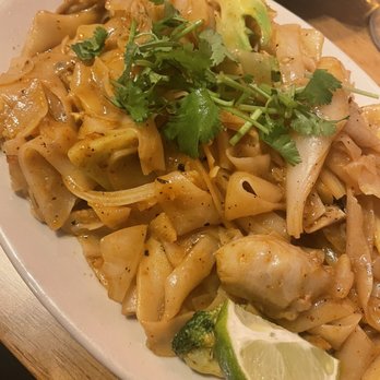 The Flying Monk Noodle Bar - Drunken noodles - Vietnamese Near Me - Savannah, Georgia The Flying Monk Noodle Bar - Drunken noodles - Vietnamese Near Me - Savannah, Georgia