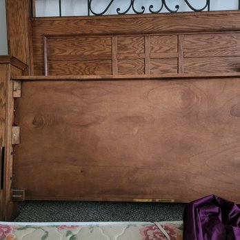 Move 4 Less - This is my headboard and footboard laying against my bedroom wall.I am sleeping on the mattress that is on the floor - Movers Near Me - Las Vegas, Nevada Move 4 Less - This is my headboard and footboard laying against my bedroom wall.I am sleeping on the mattress that is on the floor - Movers Near Me - Las Vegas, Nevada