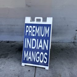 AumPi - Premium indian mangos