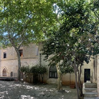 CASTELLO DENTICE DI FRASSO - Landmarks & Historical Buildings Near Me - Carovigno, BR