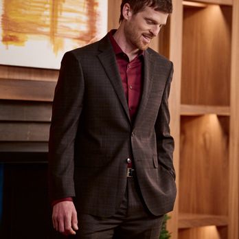 Men's Wearhouse - Men's Clothing Near Me - DEDHAM, Massachusetts