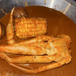 Hook & Reel Cajun Seafood & Bar - 1 snow crab leg