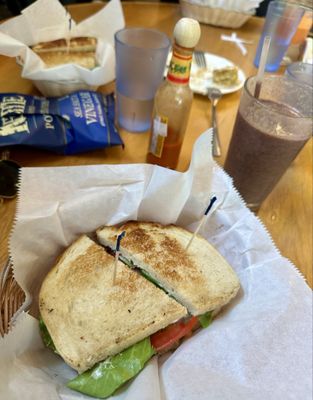 The Earth Café & Deli by null