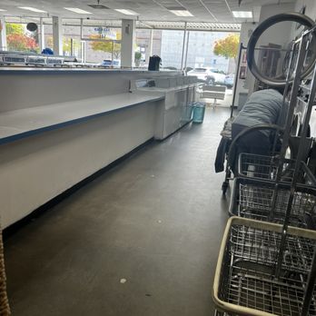 Launderland South Shore - Laundry Services Near Me - Alameda, California