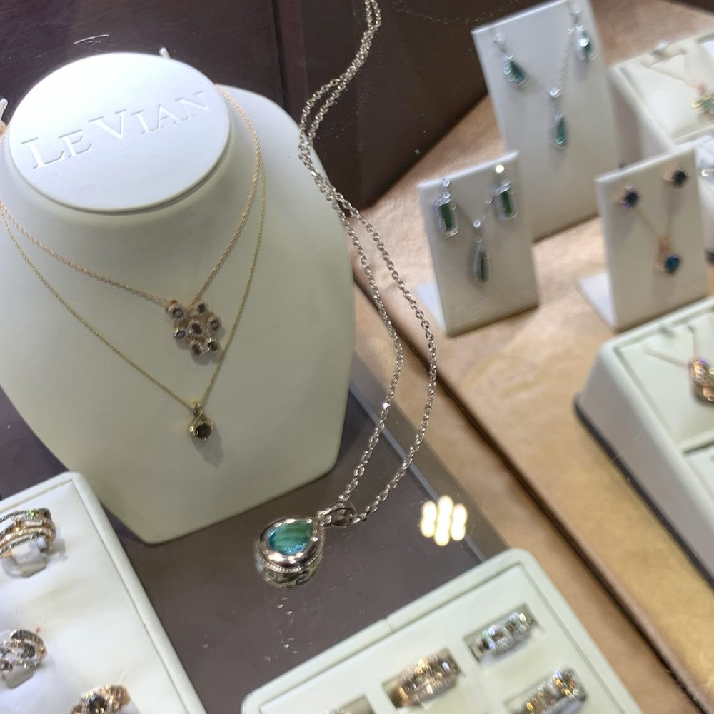 Blue Diamond Outlet - Glow of the Caribbean Blue Topaz Necklace - Jewelry Near Me - Old San Juan, Puerto Rico