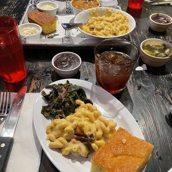 Bludso's BBQ - Brisket - 1/4 lb. Mac & Cheese - Pint Collard Greens - Pint Cornbread - Each Baked Beans - Half Pint - Barbeque Near Me - Los Angeles, California Bludso's BBQ - Brisket - 1/4 lb. Mac & Cheese - Pint Collard Greens - Pint Cornbread - Each Baked Beans - Half Pint - Barbeque Near Me - Los Angeles, California