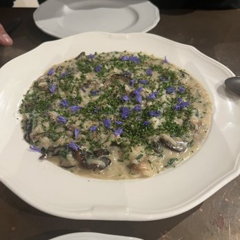 Cella Restaurant & Bar - Mushroom risotto - New American Near Me - Monterey, California